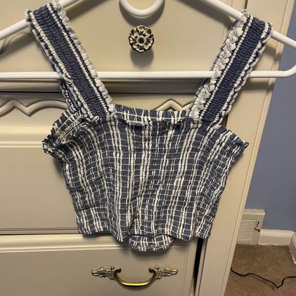 Hollister Tank Top - Picture 2 of 3